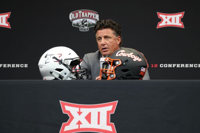 Oklahoma State Head Coach Mike Gundy LP1D2021